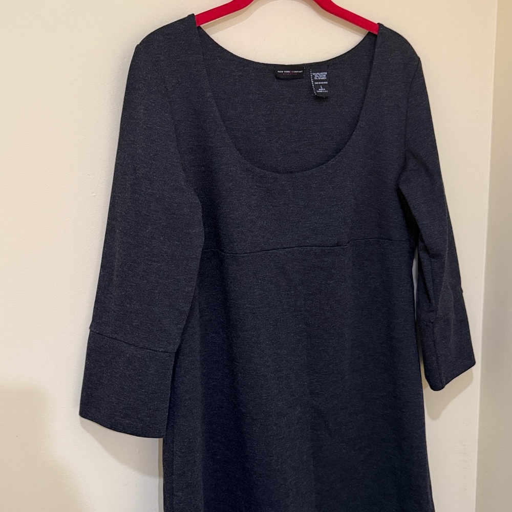 New York & Company High waisted Classic Gray dress size L Stretch